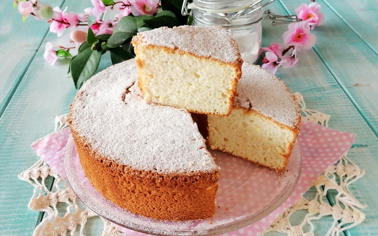 ANGEL CAKE WHITES-ONLY BUNDT CAKE