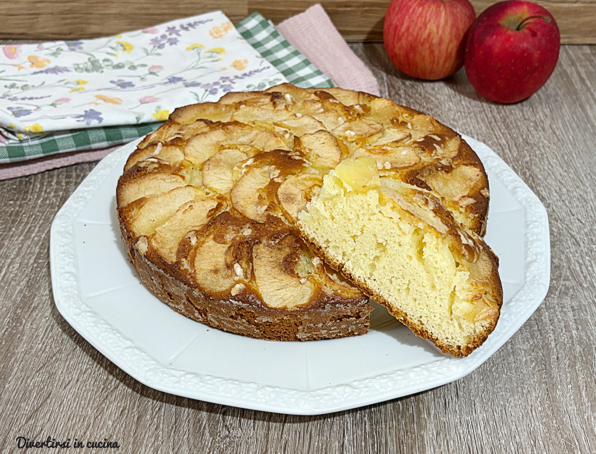 Apple and Lemon Cake