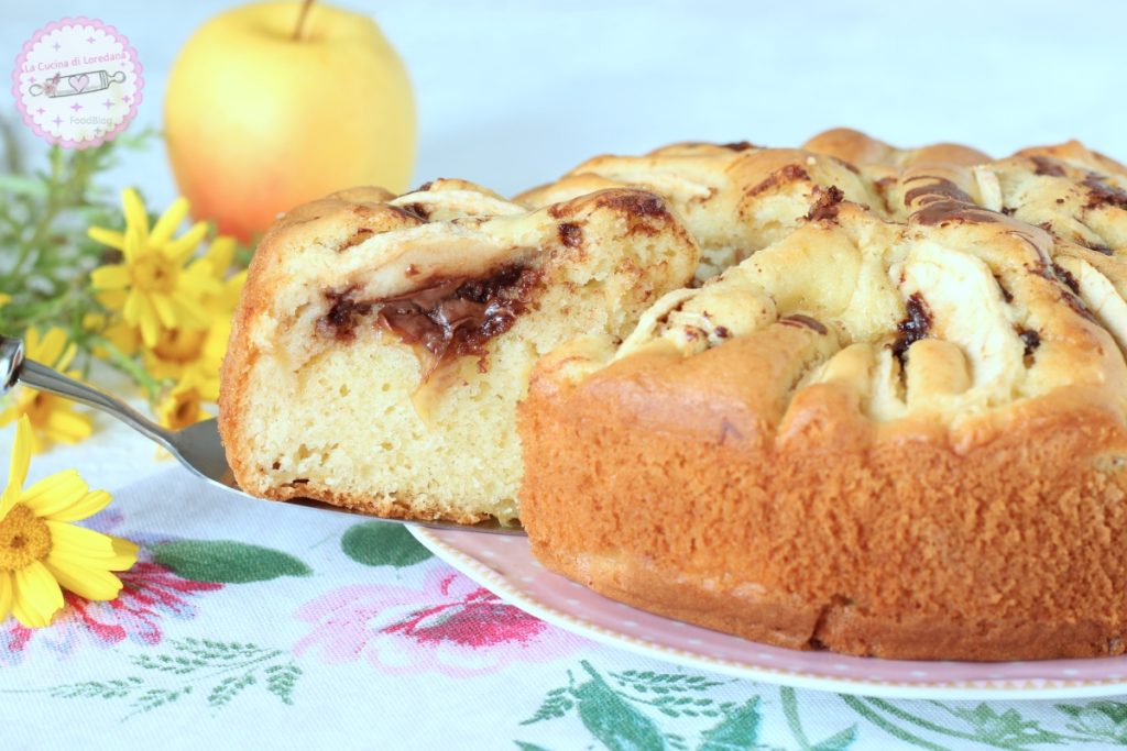 apple and nutella cake
