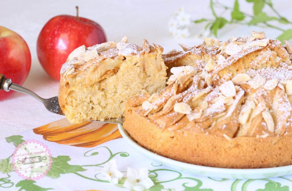 apple and pumpkin cake