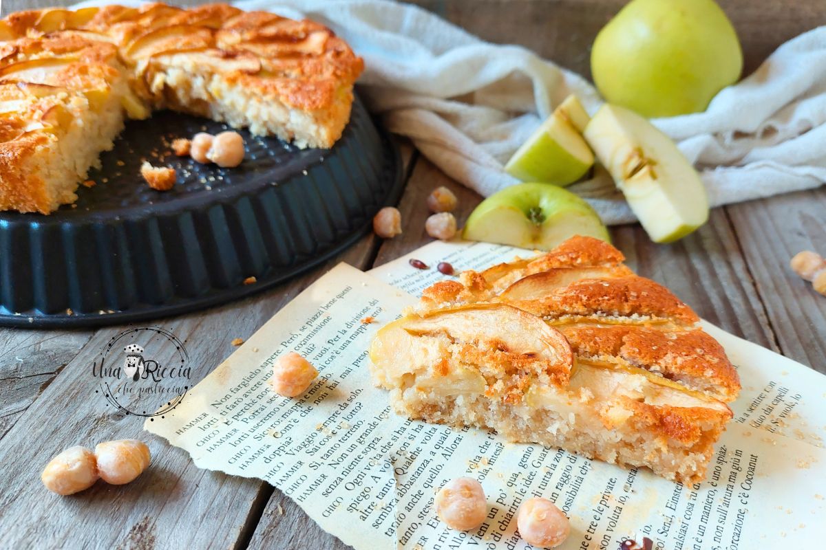 Apple cake with aquafaba, egg-free and milk-free