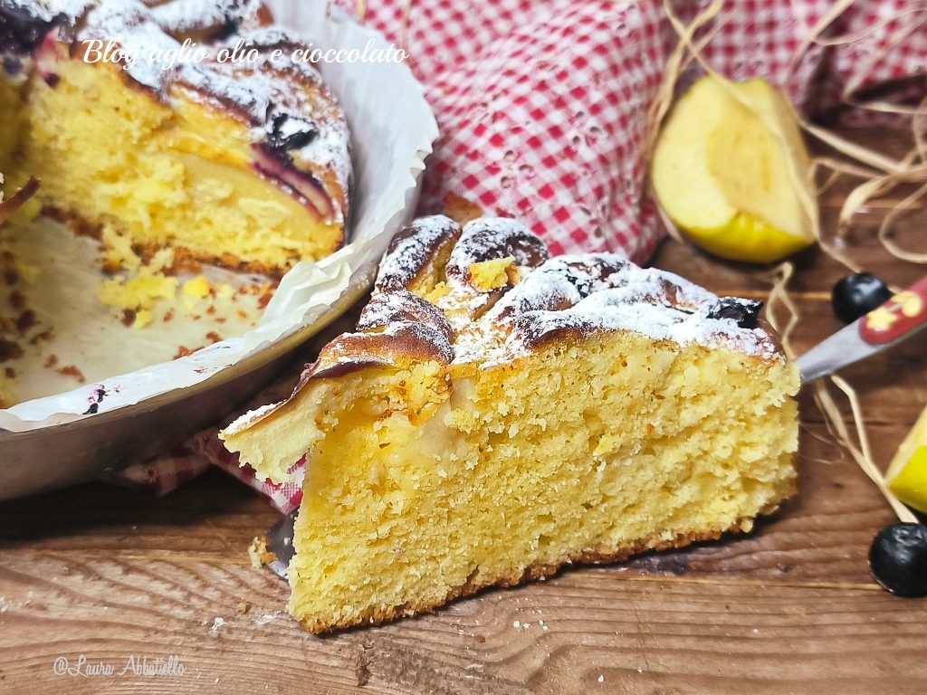 Apple cake with Greek yogurt and blueberries super soft without electric whisks just like grandma made it, a dessert that everyone, young and old, loves