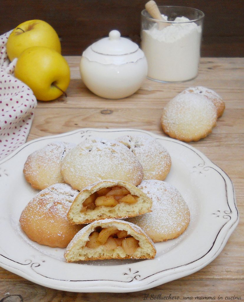 apple heart cookies vert