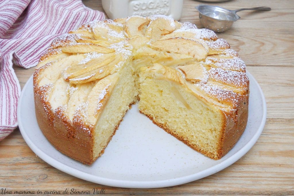 apple paradise cake