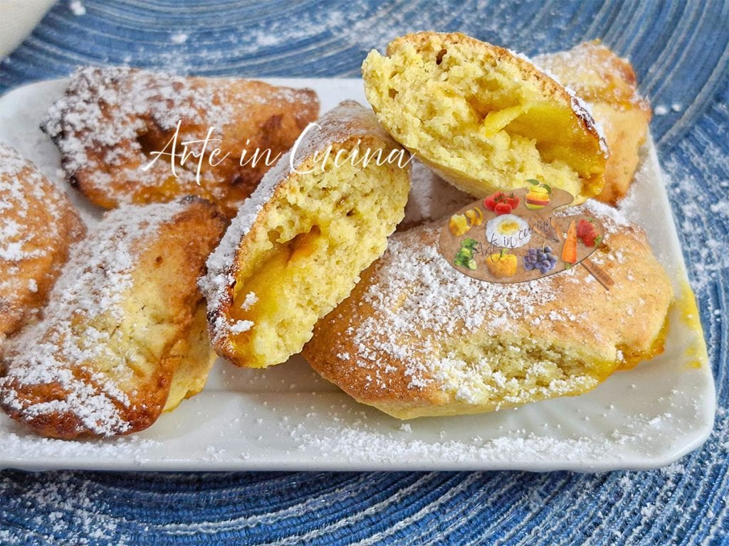 APPLE AND JAM TURNOVERS crisp cookies