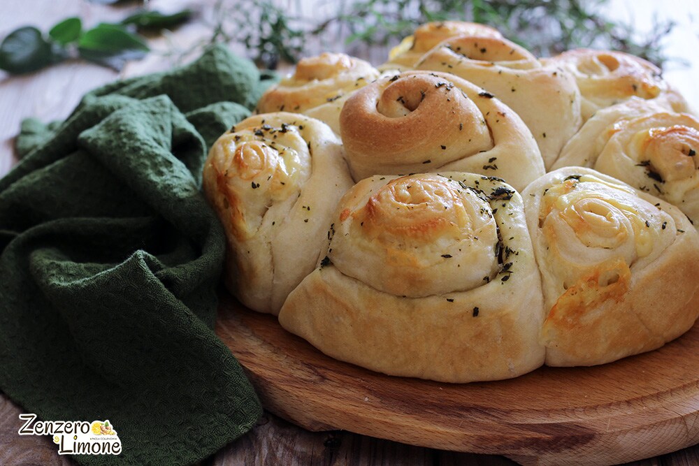 aromatic cheese bread