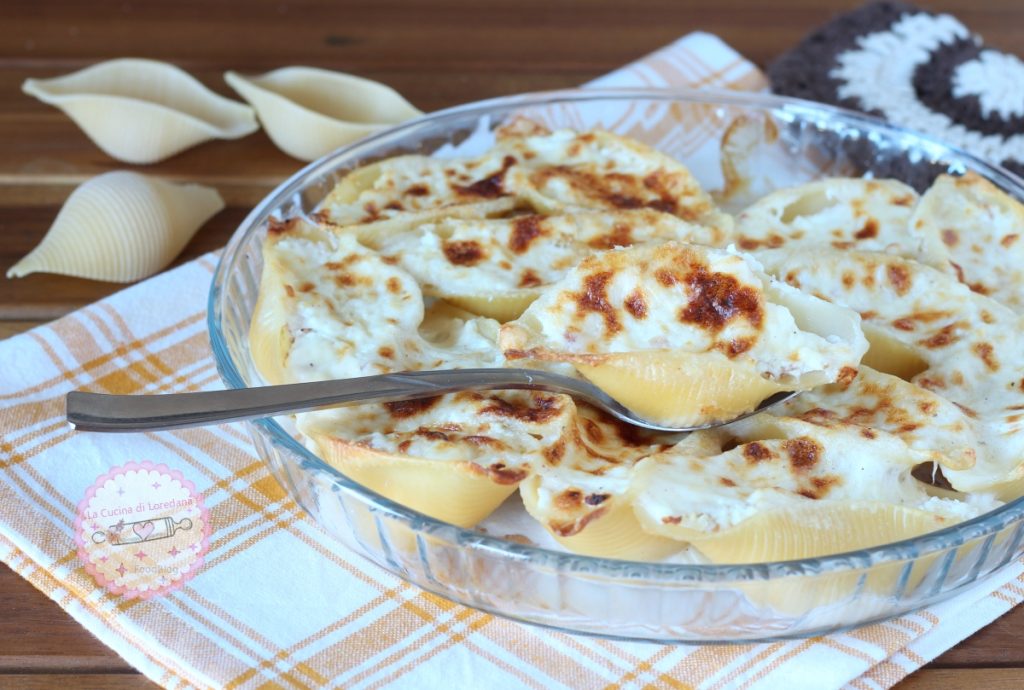 baked stuffed conchiglioni