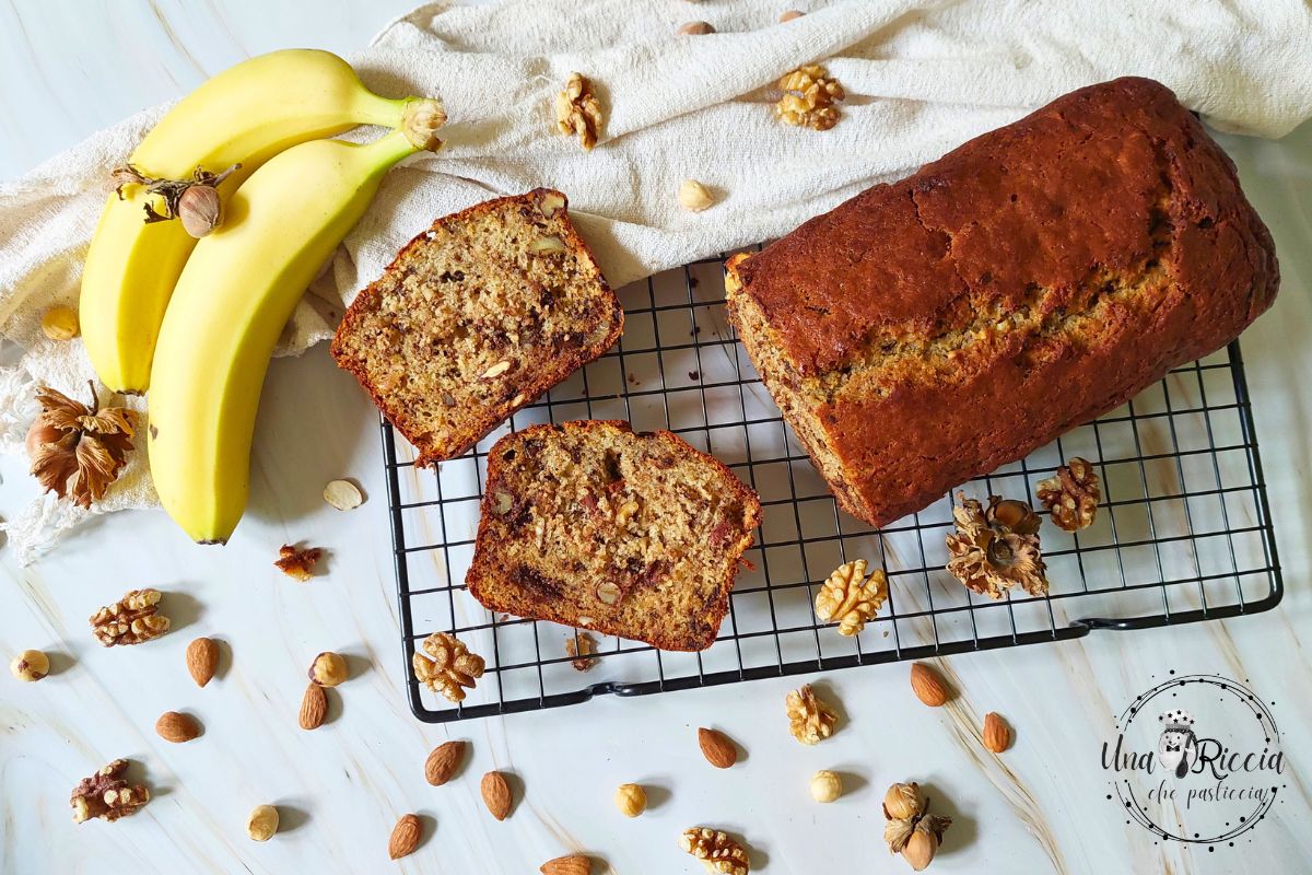Banana bread: How to use ripe bananas that no one wants.