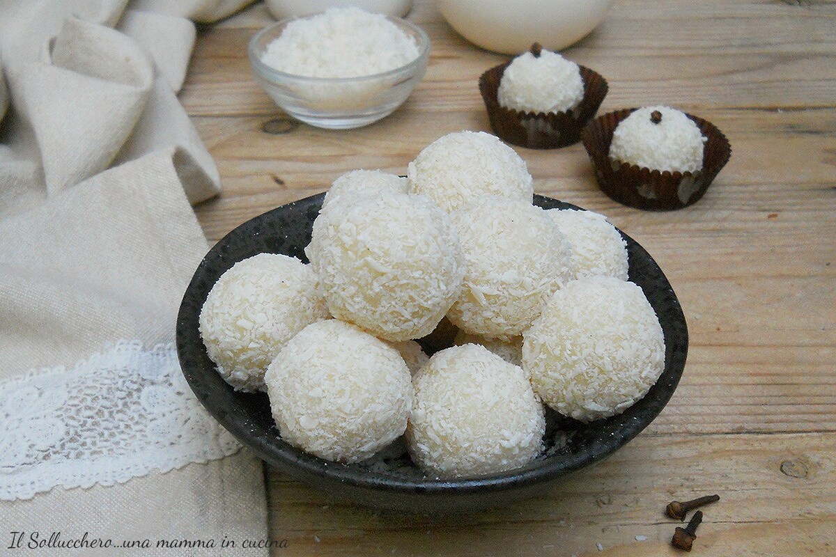 Beijinhos Brazilian Coconut Kisses