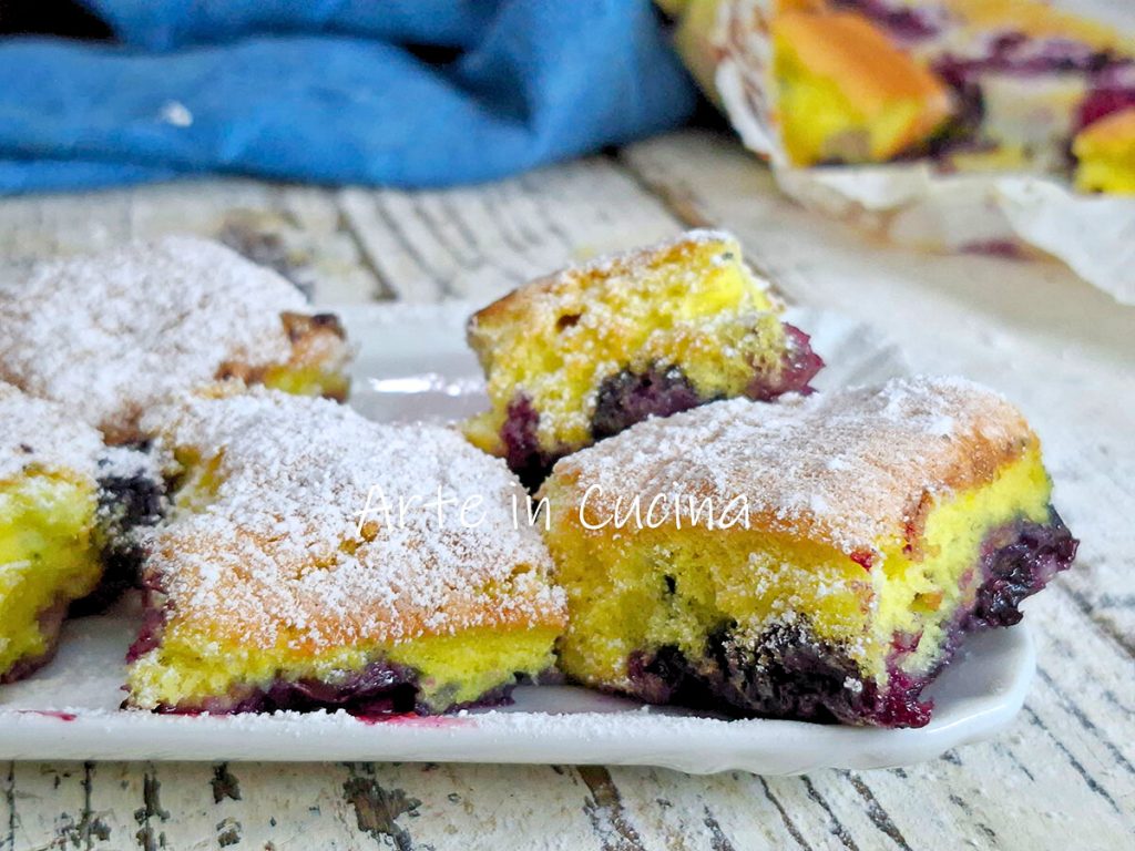 BLUEBERRY CLOUDLETS super soft cupcakes