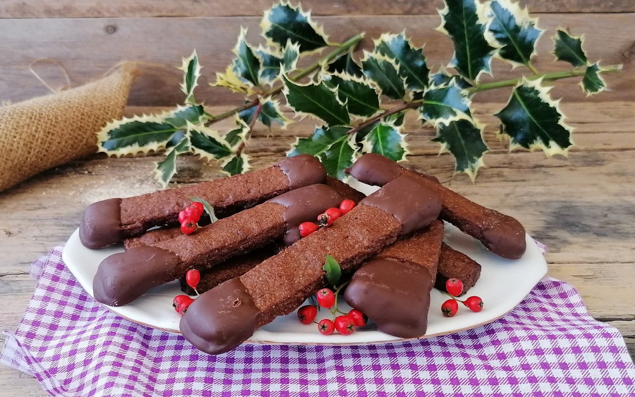 BRUNSLI SWISS FLOURLESS CHRISTMAS COOKIES