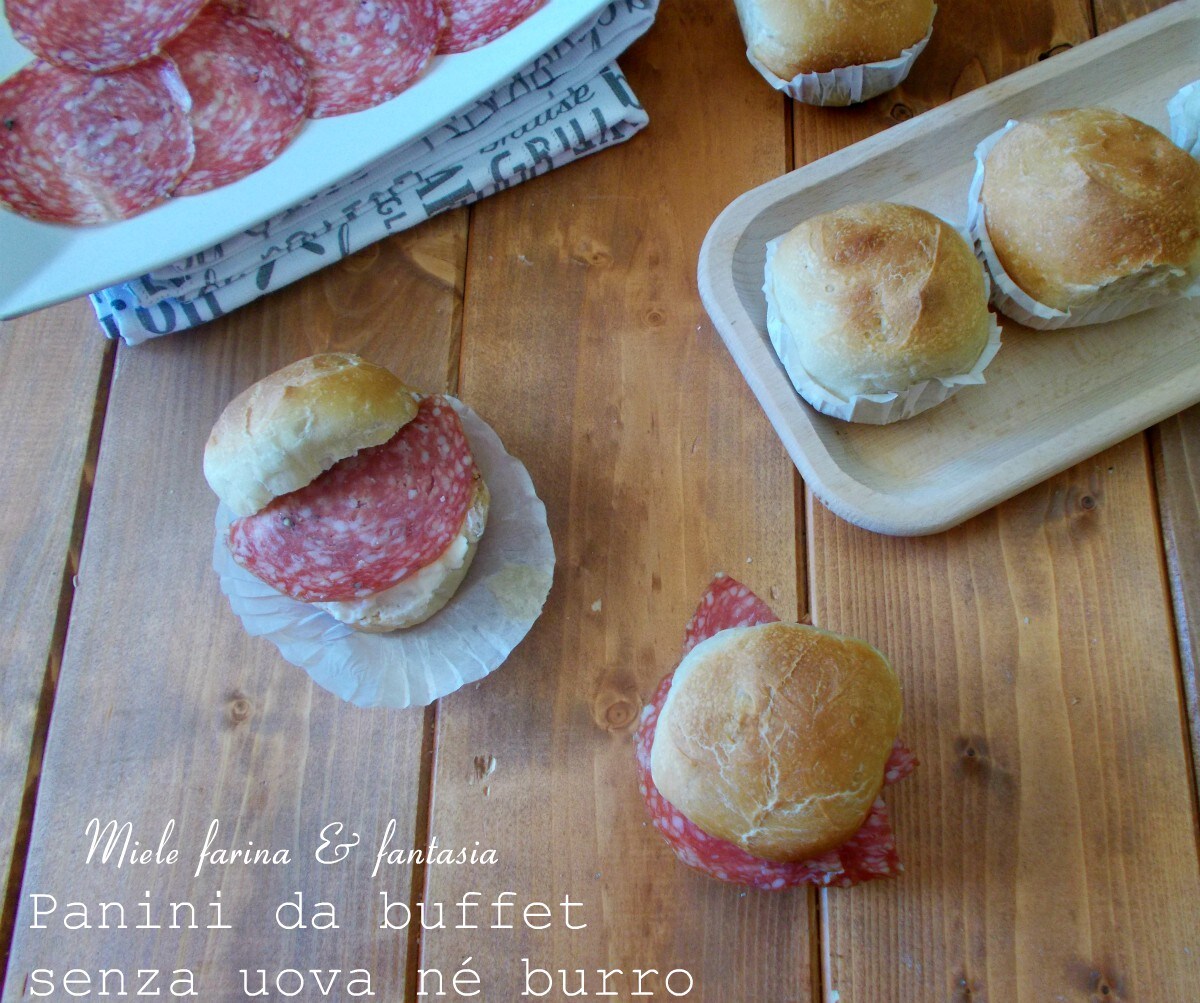 Egg-Free and Butter-Free Buffet Rolls