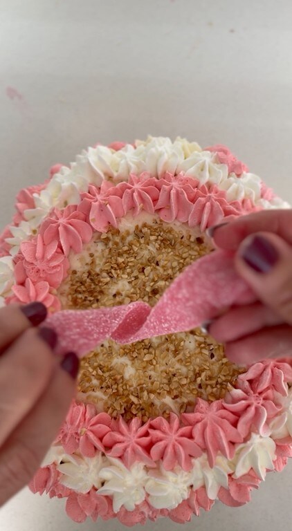 Delicious Two-flavored Hazelnut and Pistachio Cake