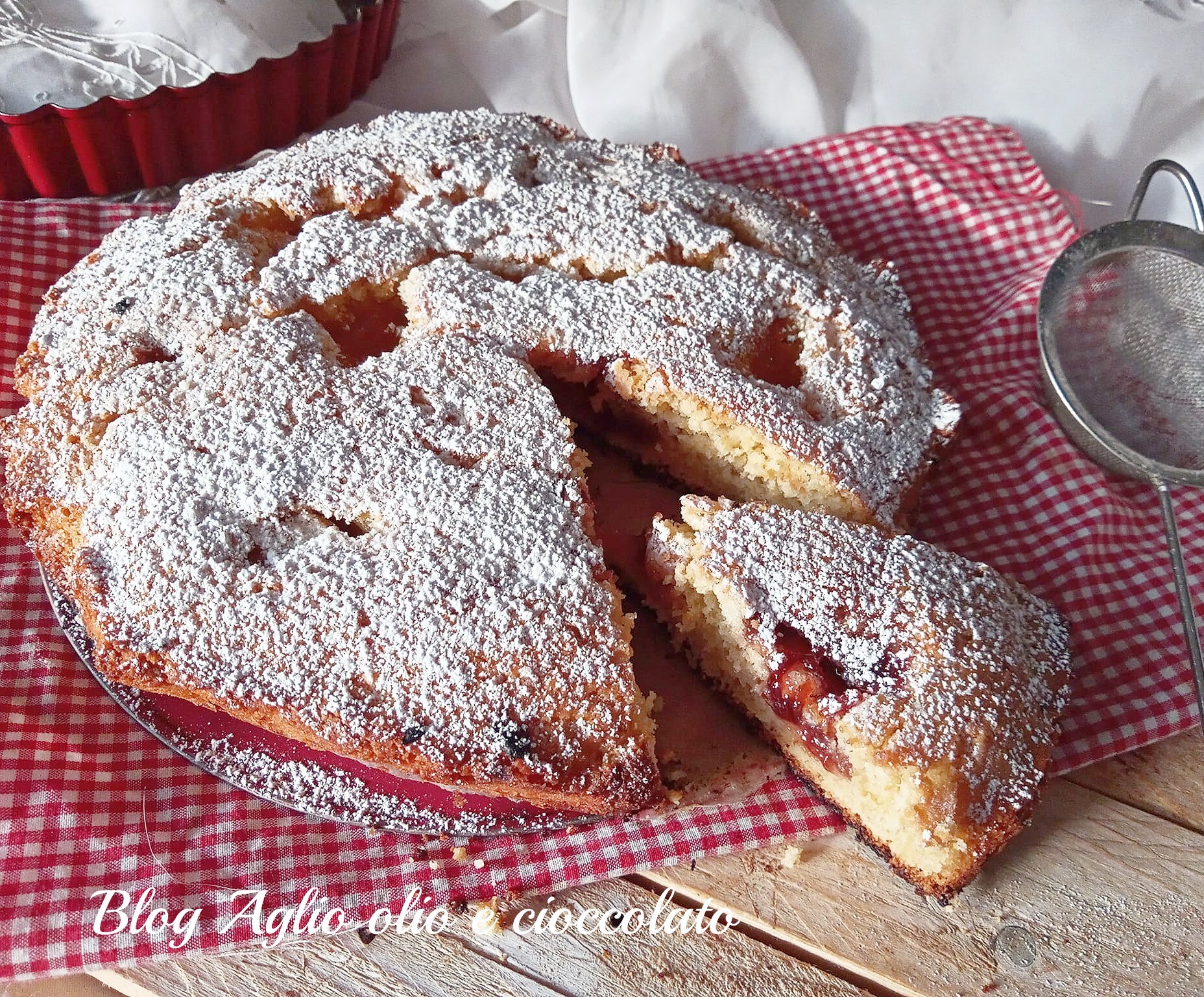 CAKE WITH JAM AND APPLES