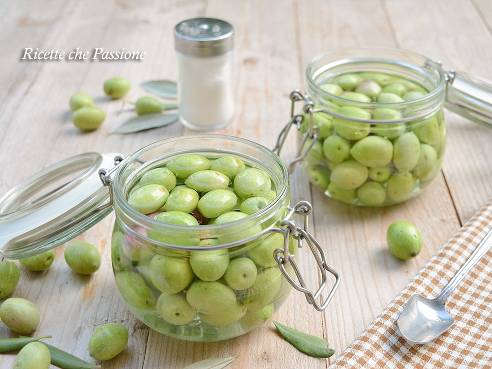 Calabrian brined olives