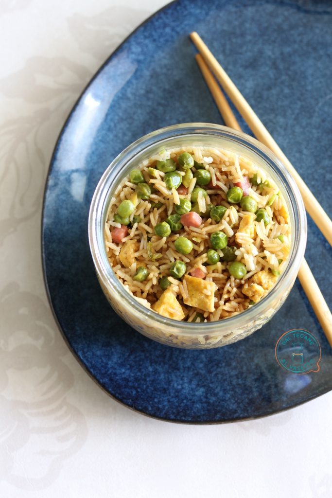 basmati rice with peas, ham, and omelet cooked in a jar in the microwave, easy recipe