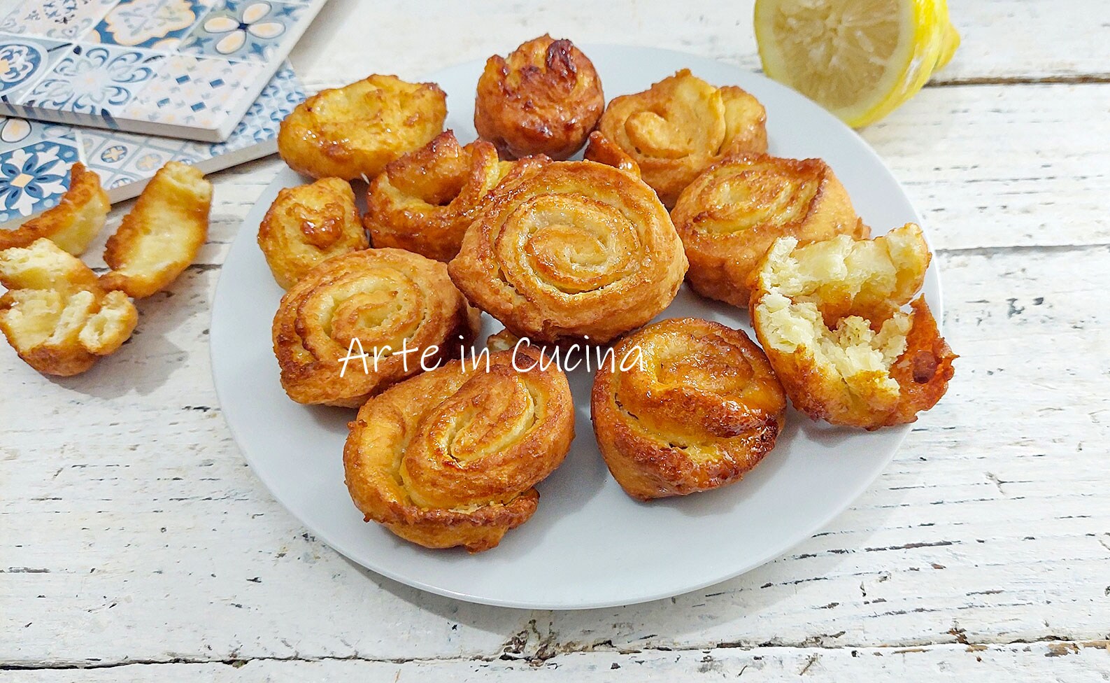 CARNIVAL LEMON SWEETS