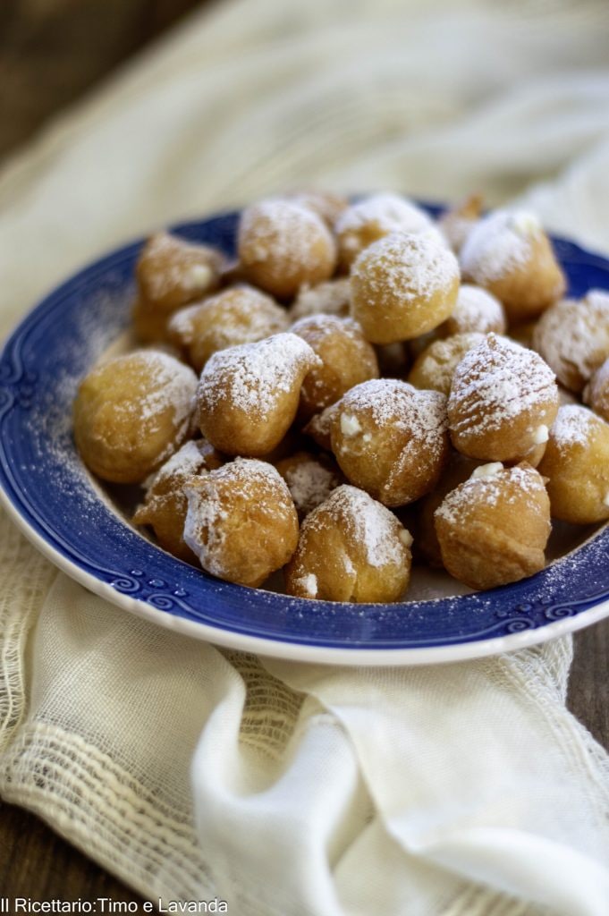 CARNIVAL PUFF PASTRIES