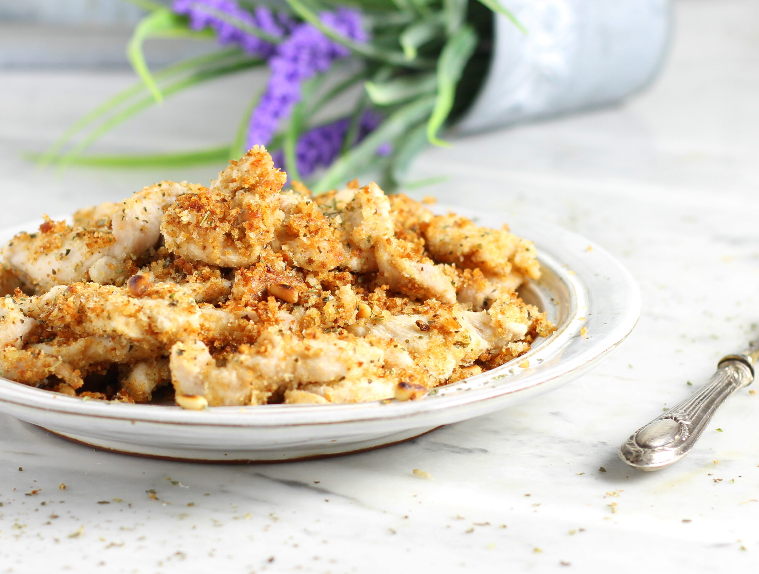 Chicken Fillets with Vinegar and Pine Nuts