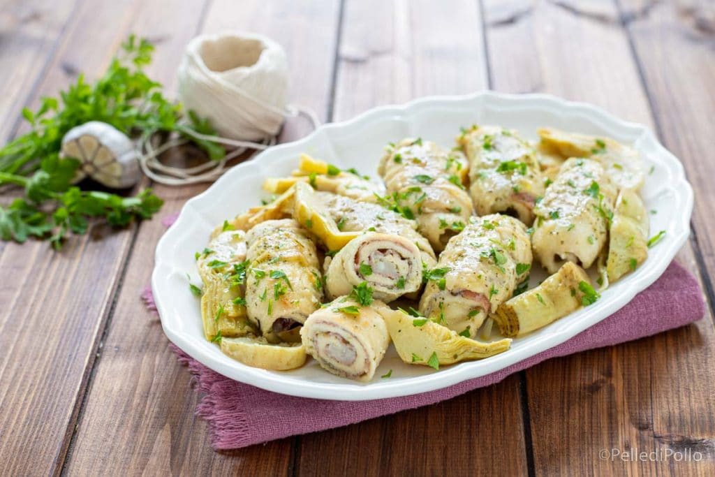 chicken rolls with artichokes and speck