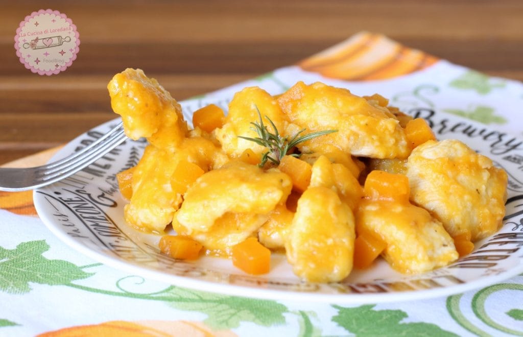 chicken bites with pumpkin cream