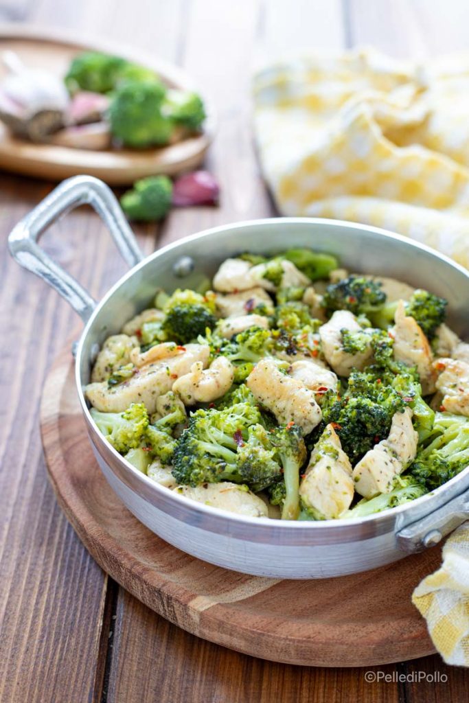 chicken bites with broccoli