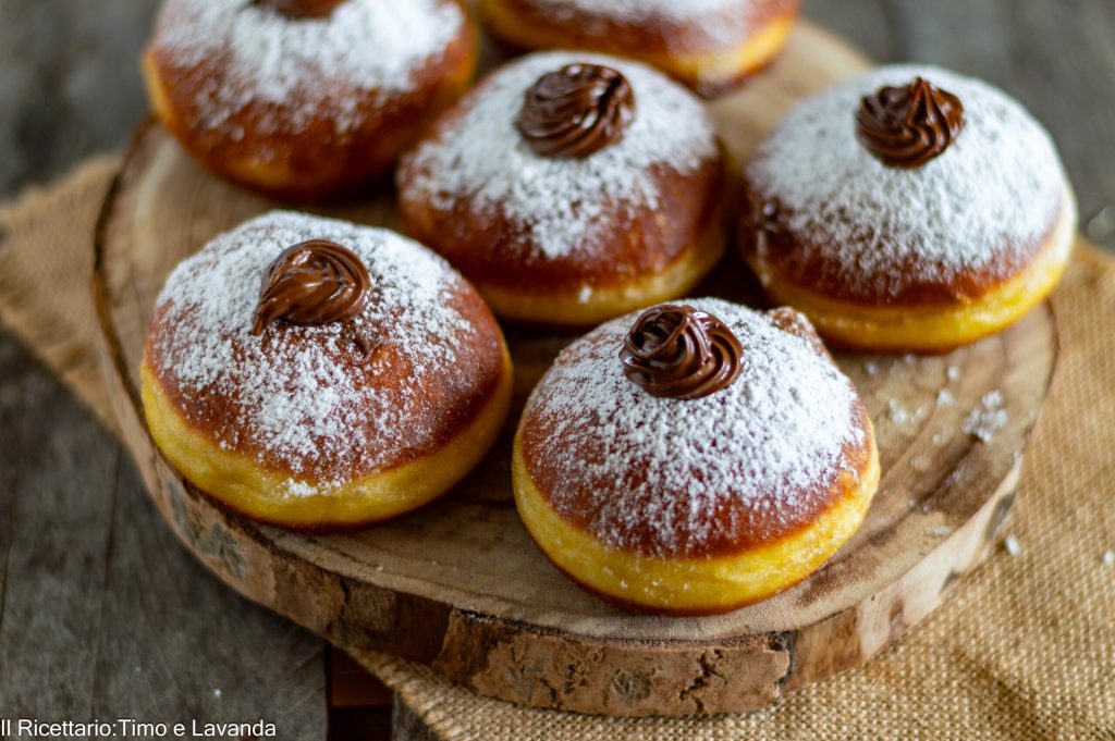 chocolate bomboloni