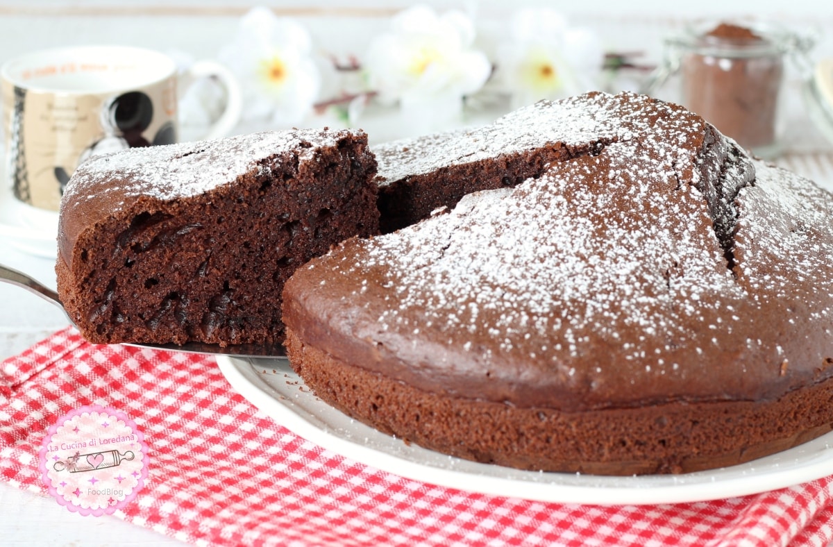 CHOCOLATE CAKE WITH MASCARPONE the most delicious and indulgent cake