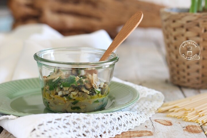 Clam Sauce in Jar Cooking