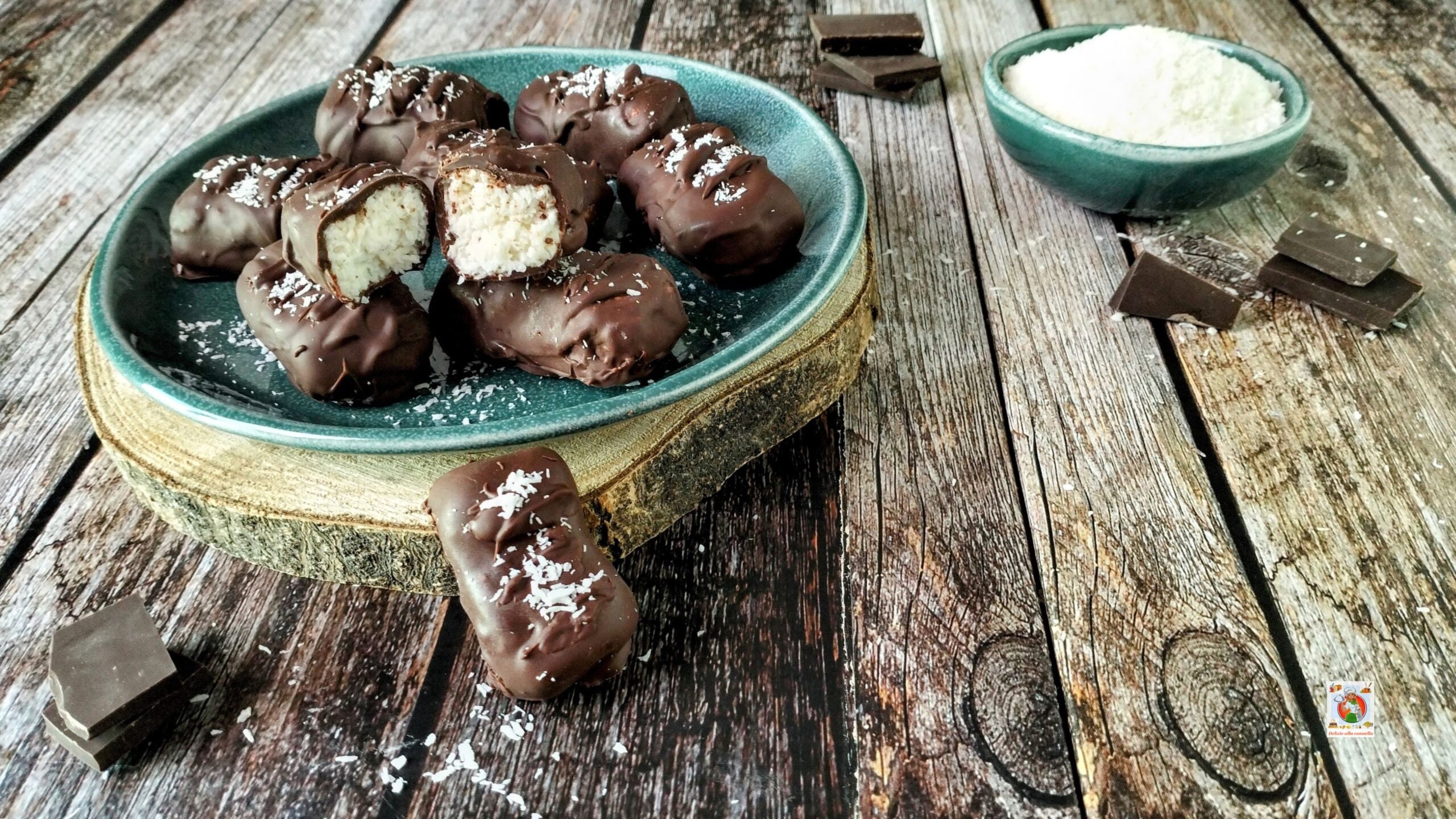 Coconut and Chocolate Bars: the light and delicious snack ready in a flash