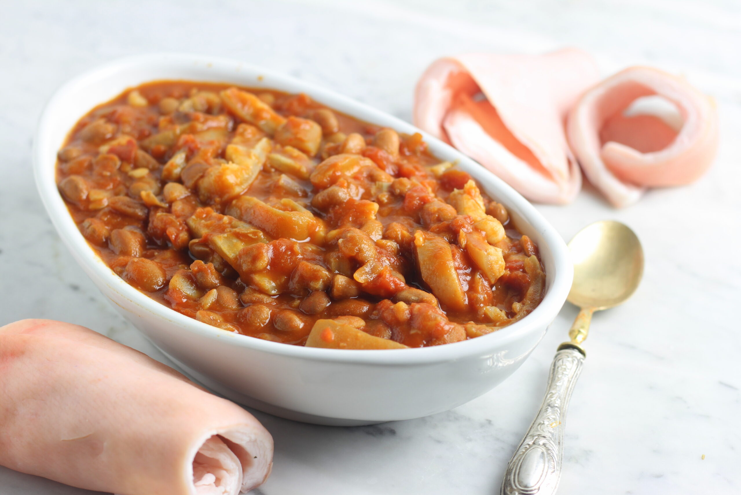 Beans with Pork Rind