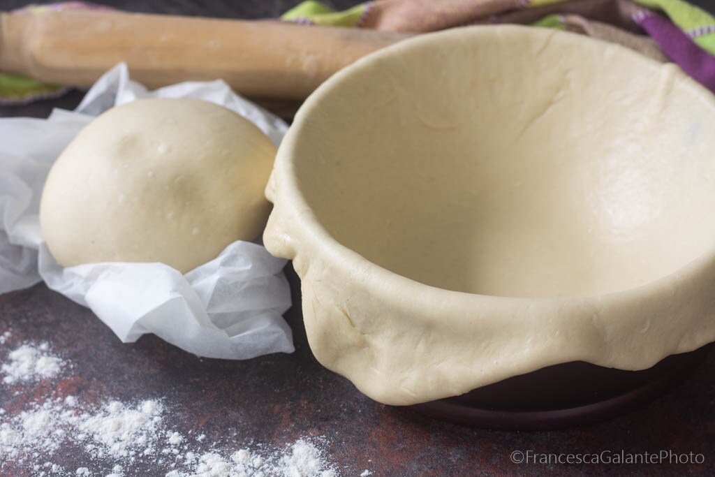 Crazy Dough / How to Make it Very Elastic