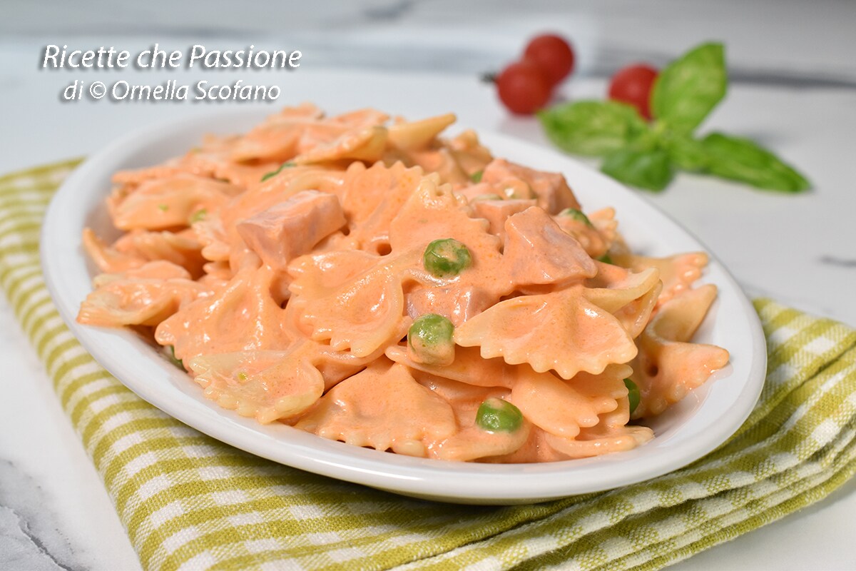 Creamy Pasta with Philadelphia and Ham