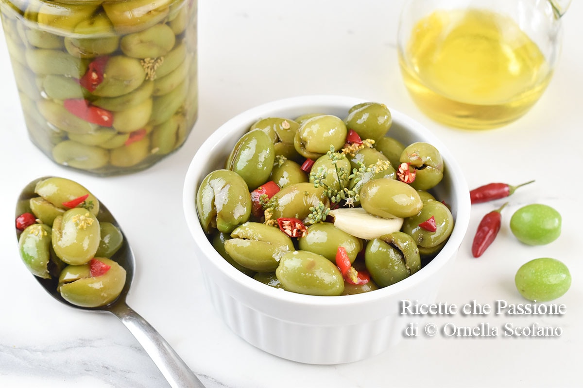 Calabrian Crushed Olives in Oil
