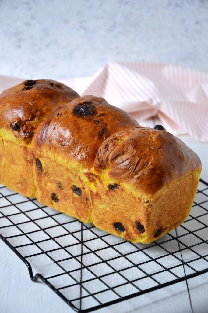 curry brioche bread