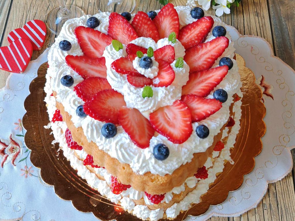 Heart Cake with Strawberries