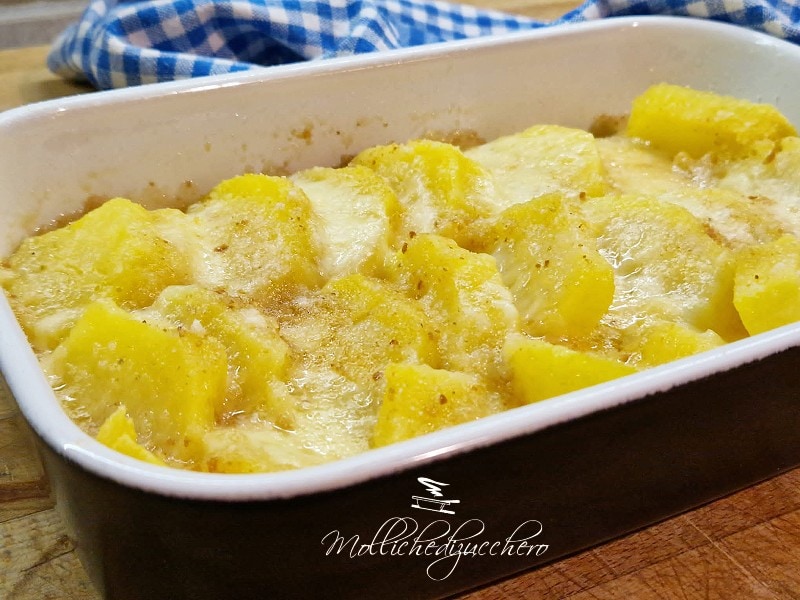 Crispy Baked Potatoes with Cheese