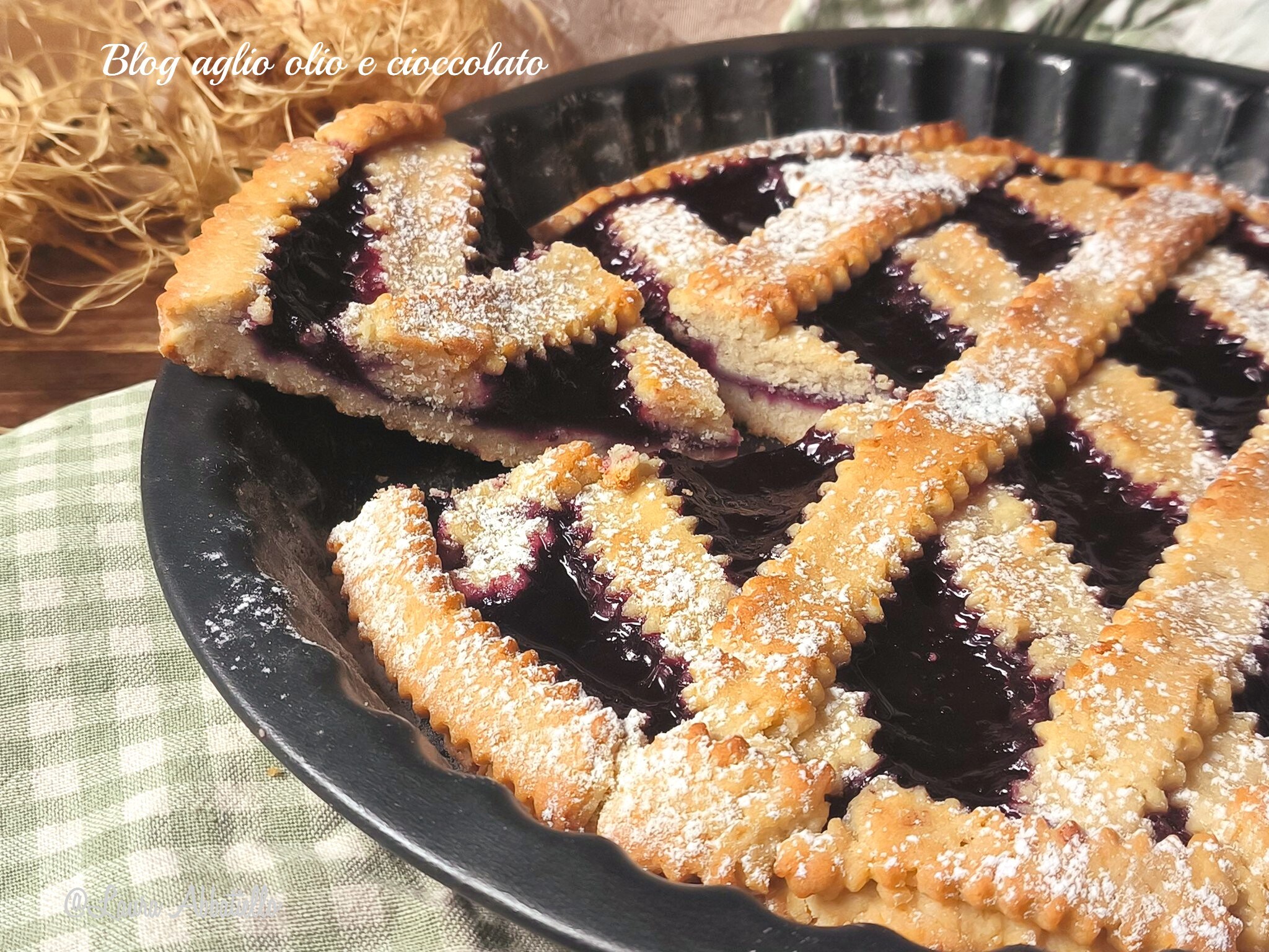 EGGLESS AND BUTTERLESS TART MIX EVERYTHING IN A BOWL IT’S SOFT AND DELICIOUS EVERYONE WILL ASK FOR SECONDS EVEN IF THEY’RE ON A DIET