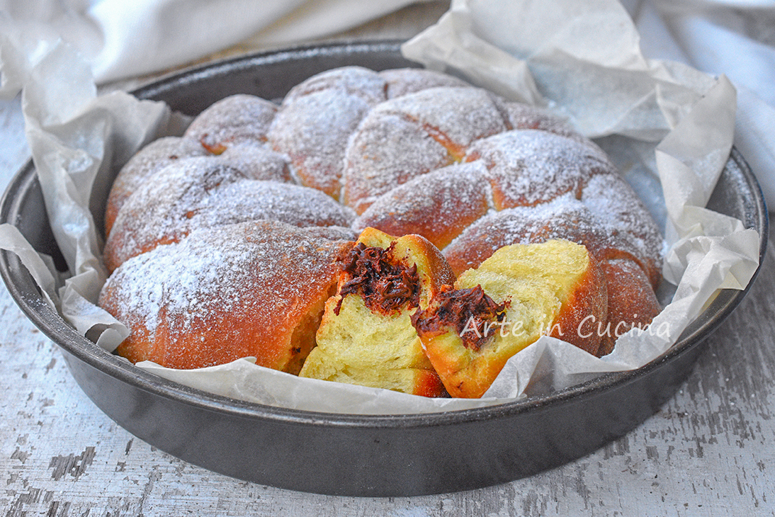 Super Soft Croissant Cake with Nutella