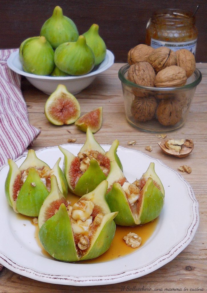 figs with brie and walnuts vert