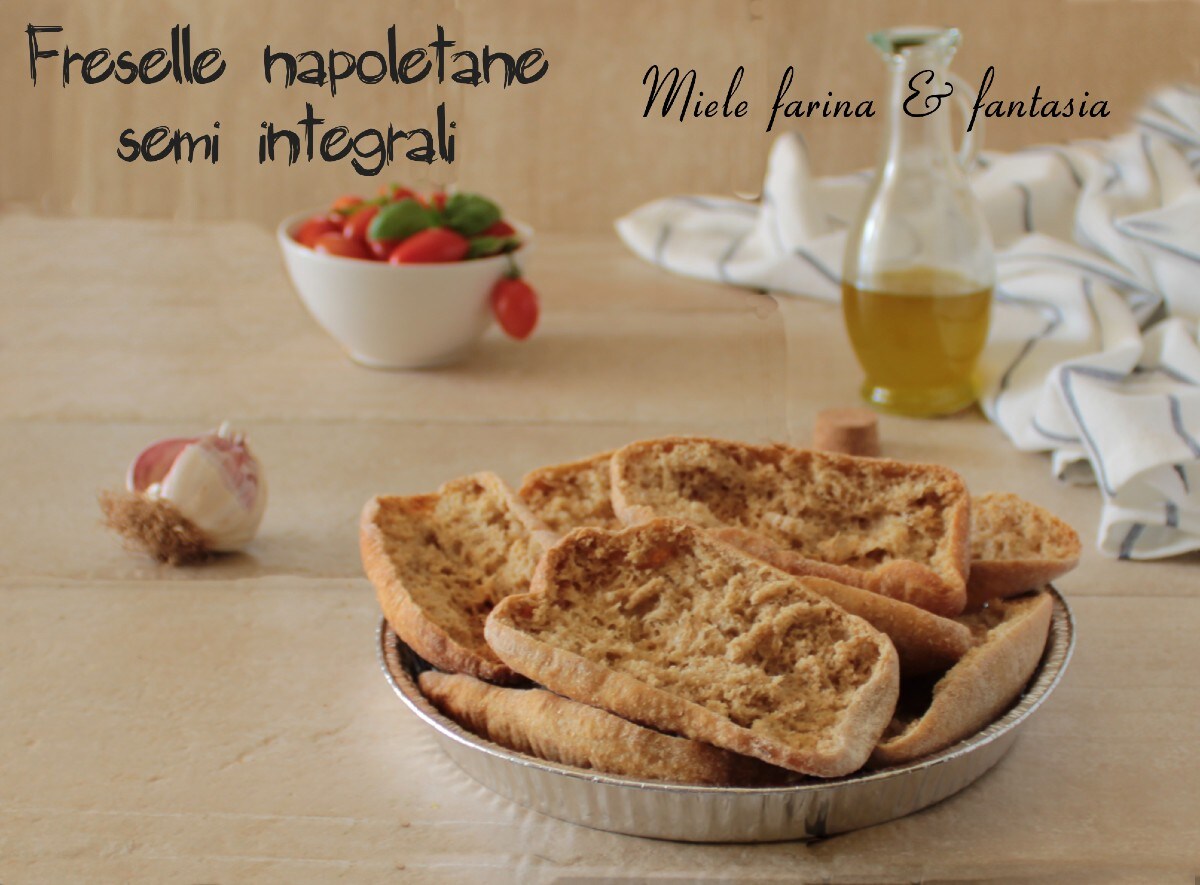 Semi-whole wheat Neapolitan Freselle
