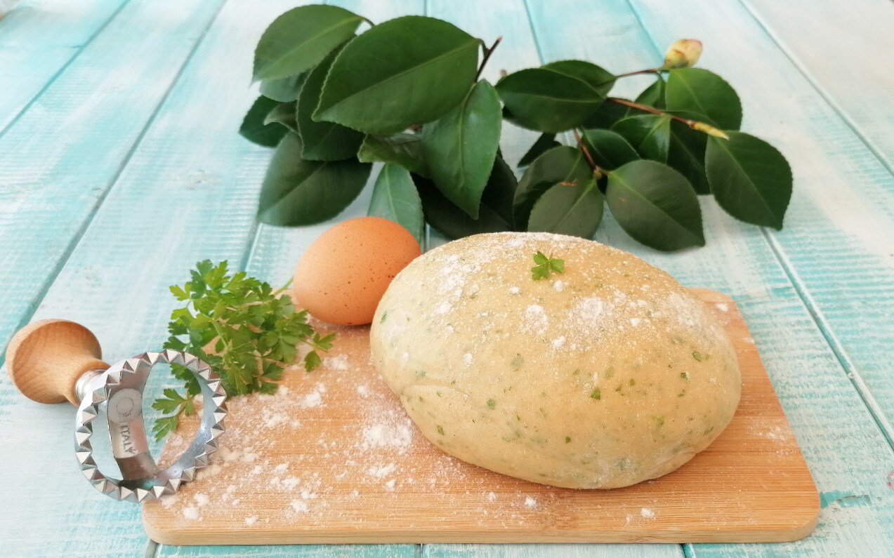 FRESH PARSLEY PASTA or parsley pasta