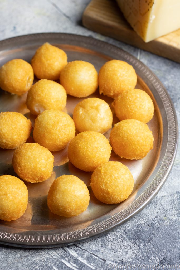 fried cheese balls