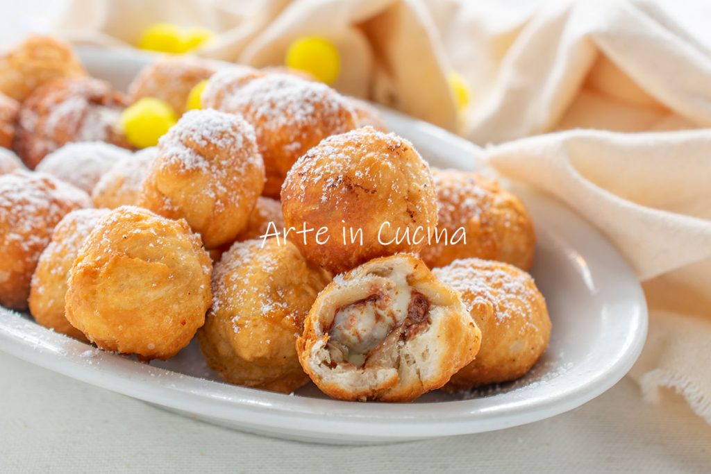 Fried Easter eggs with chocolate