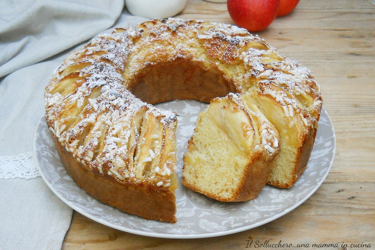 Grandma’s Apple Bundt Cake
