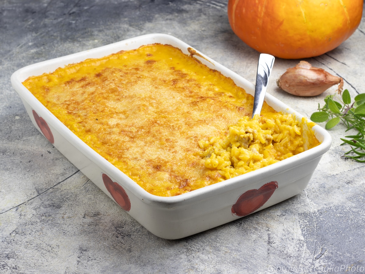 Gratinated Risotto with Red Pumpkin and Sausage