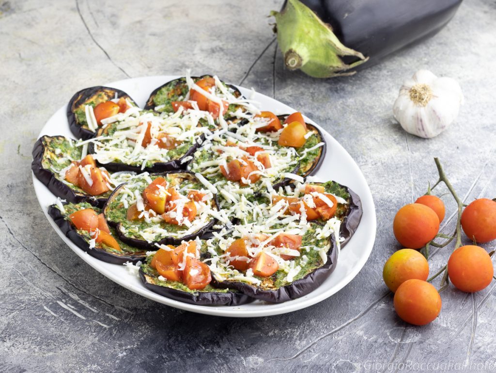 grilled eggplants with parsley sauce