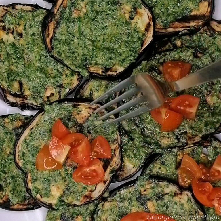 grilled eggplants with parsley sauce