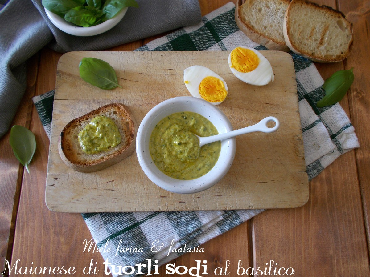 Hard-Boiled Egg Yolk Mayonnaise with Basil