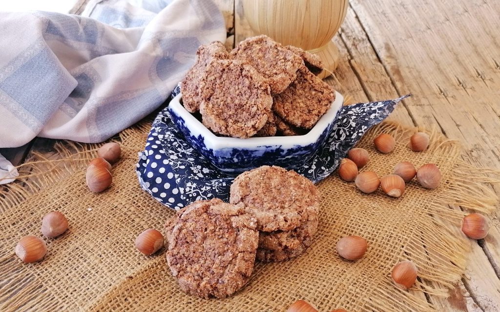 hazelnut-and-chocolate-coins